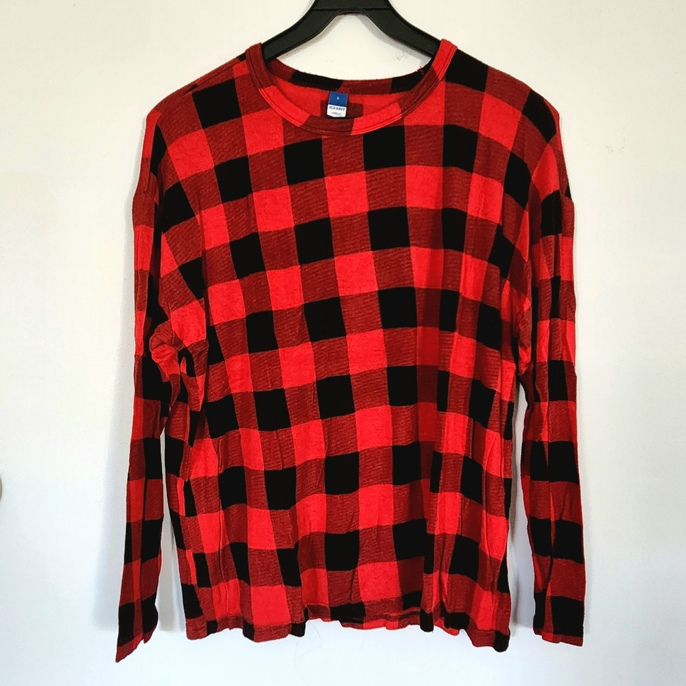 Plaid Long-sleeved Old Navy Tee in Size Large